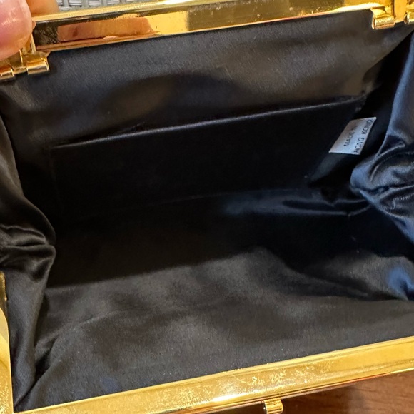 🌟HP🌟VTG 1960 Black Pleat & Fancy Lift Clasp Walborg Evening Bag Gold Byzantine - Picture 10 of 14